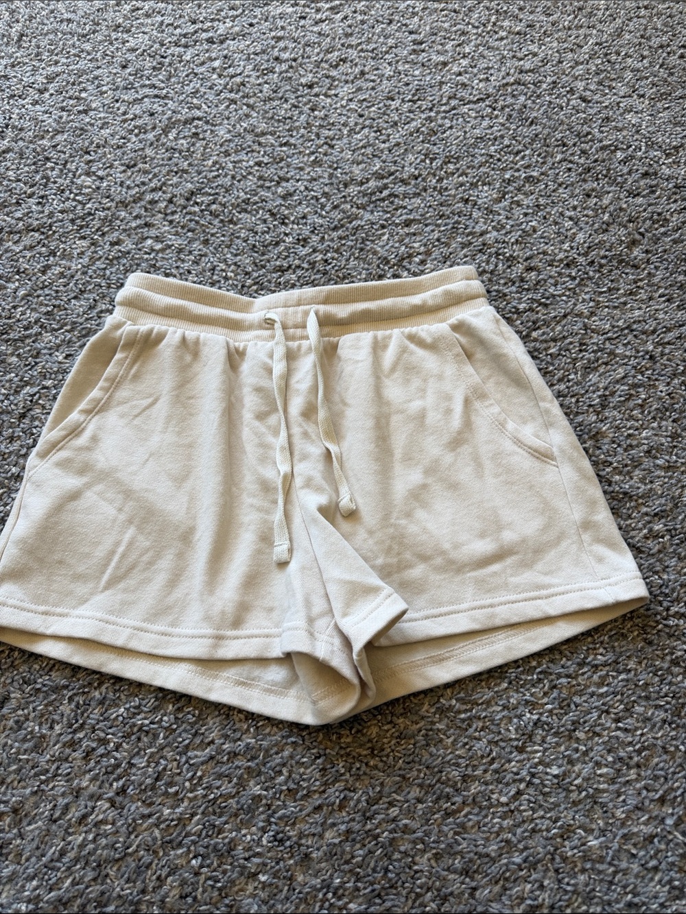 Colsie Cream Drawstring Knit Athletic Shorts